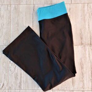NWOT Yoga Pants – Athletic Works, size medium